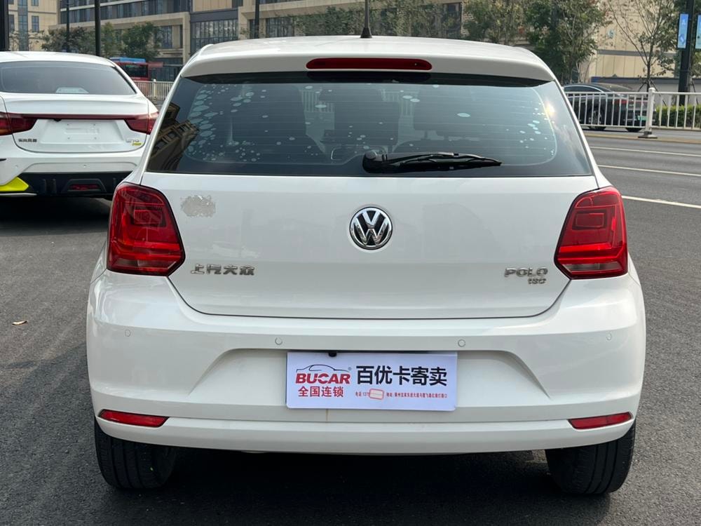 Volkswagen Polo 2018 — фото автомобиля