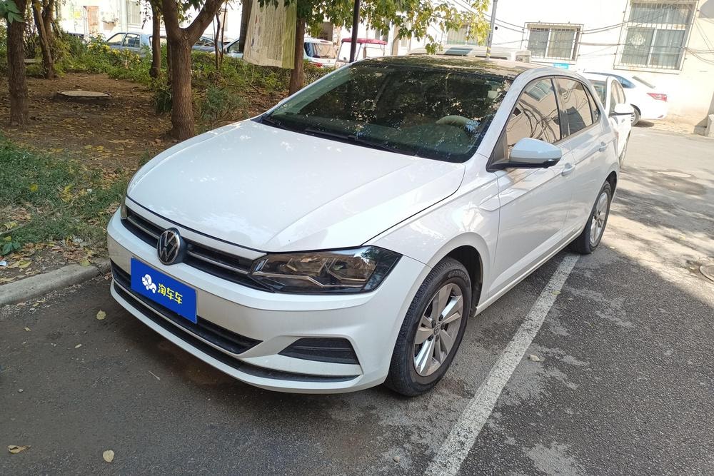 Volkswagen Polo 2019 — фото автомобиля 1