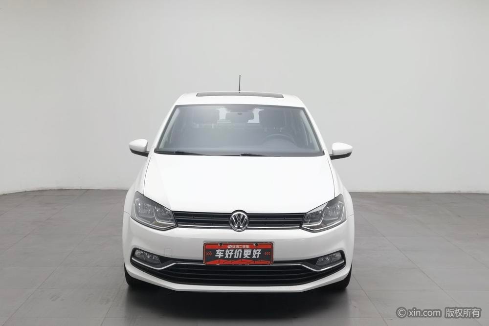 Volkswagen Polo 2016 — фото автомобиля