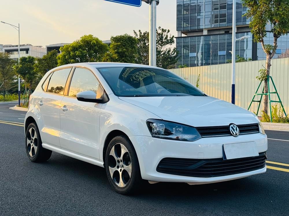 Volkswagen Polo 2018 — фото автомобиля