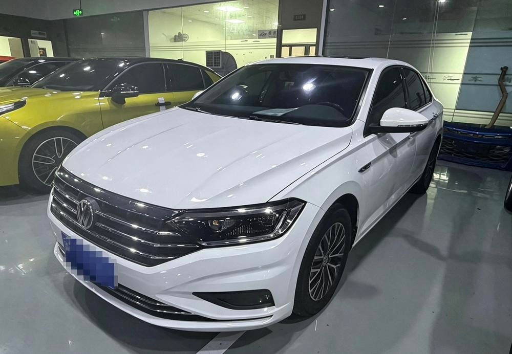 Volkswagen Sagitar 2019 — фото автомобиля
