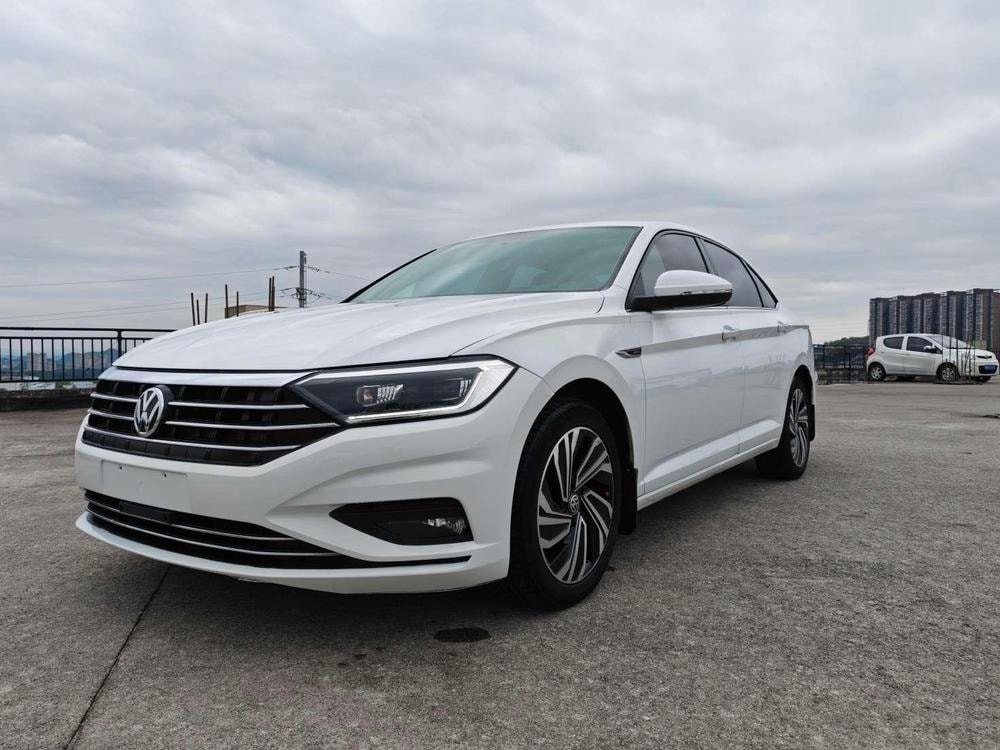 Volkswagen Sagitar 2021 — фото автомобиля