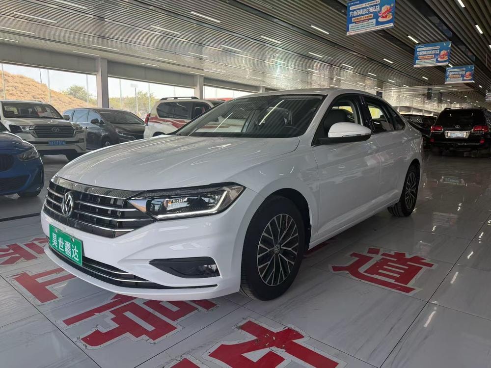 Volkswagen Sagitar 2019 — фото автомобиля