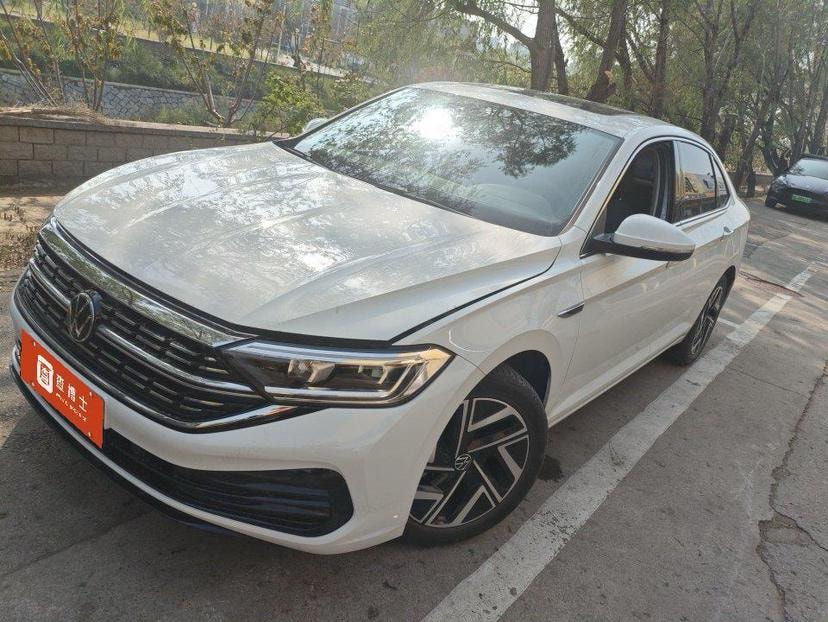 Volkswagen Sagitar 2024 — фото автомобиля