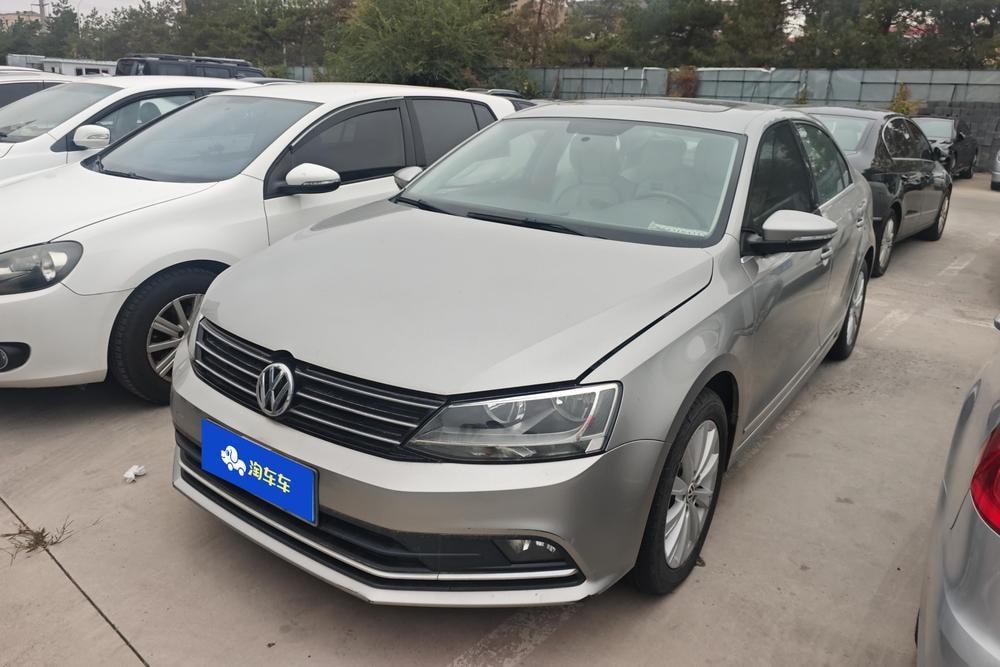 Volkswagen Sagitar 2015 — фото автомобиля
