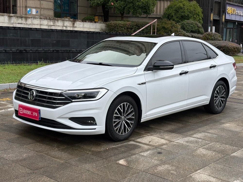 Volkswagen Sagitar 2019 — фото автомобиля