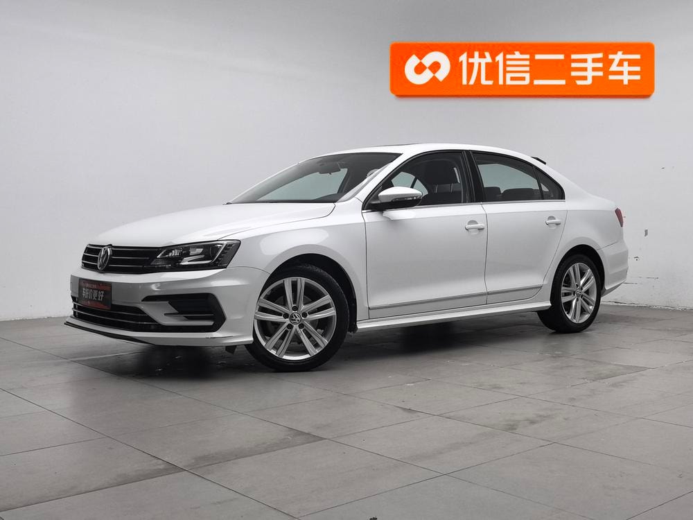 Volkswagen Sagitar 2018 — фото автомобиля