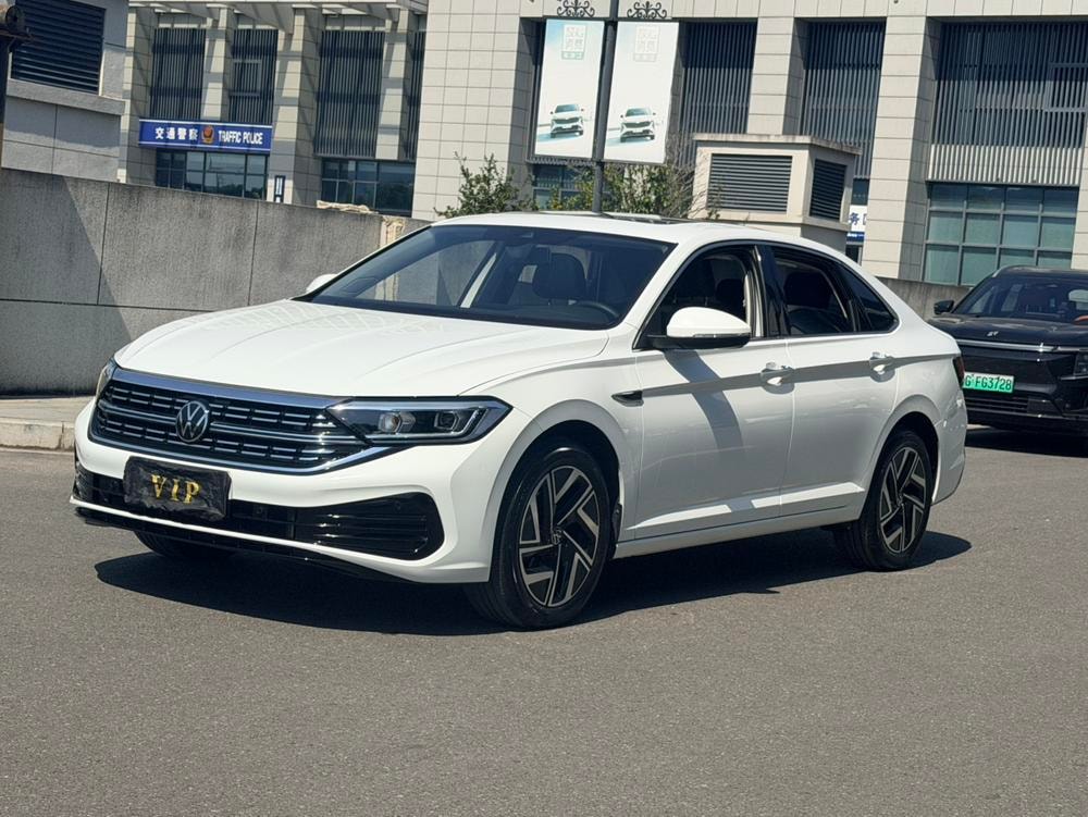Volkswagen Sagitar 2024 — фото автомобиля