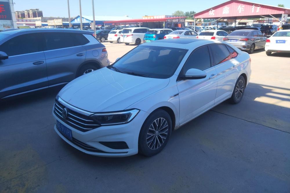 Volkswagen Sagitar 2019 — фото автомобиля