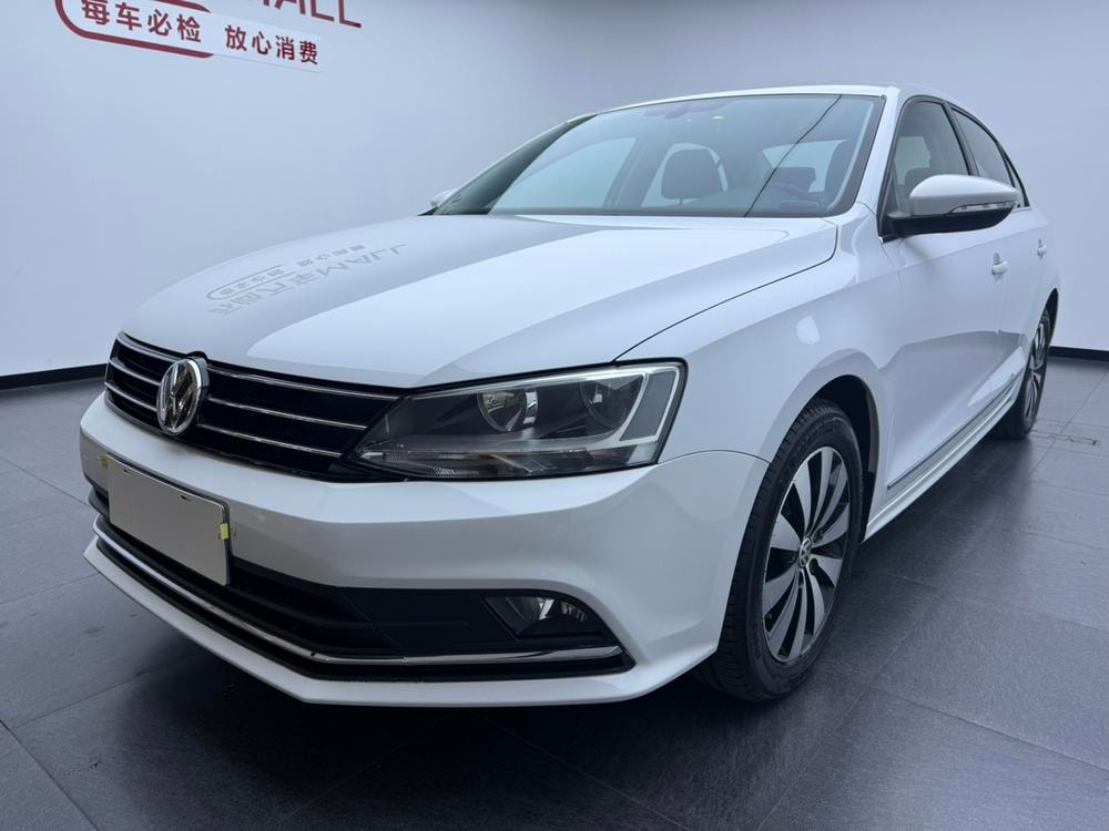 Volkswagen Sagitar 2018 — фото автомобиля 1
