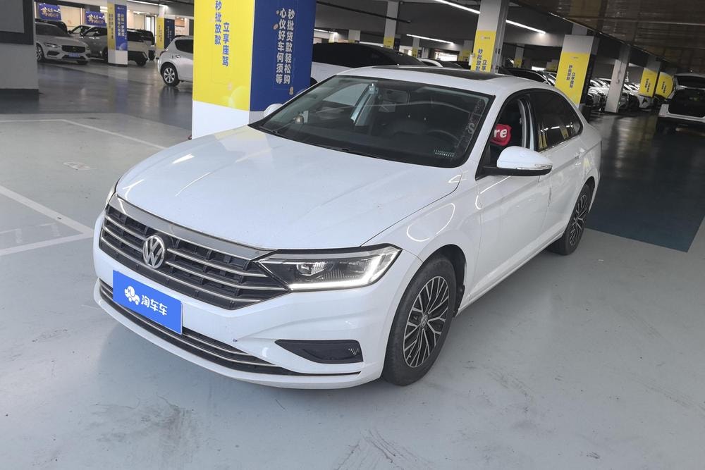 Volkswagen Sagitar 2019 — фото автомобиля 1
