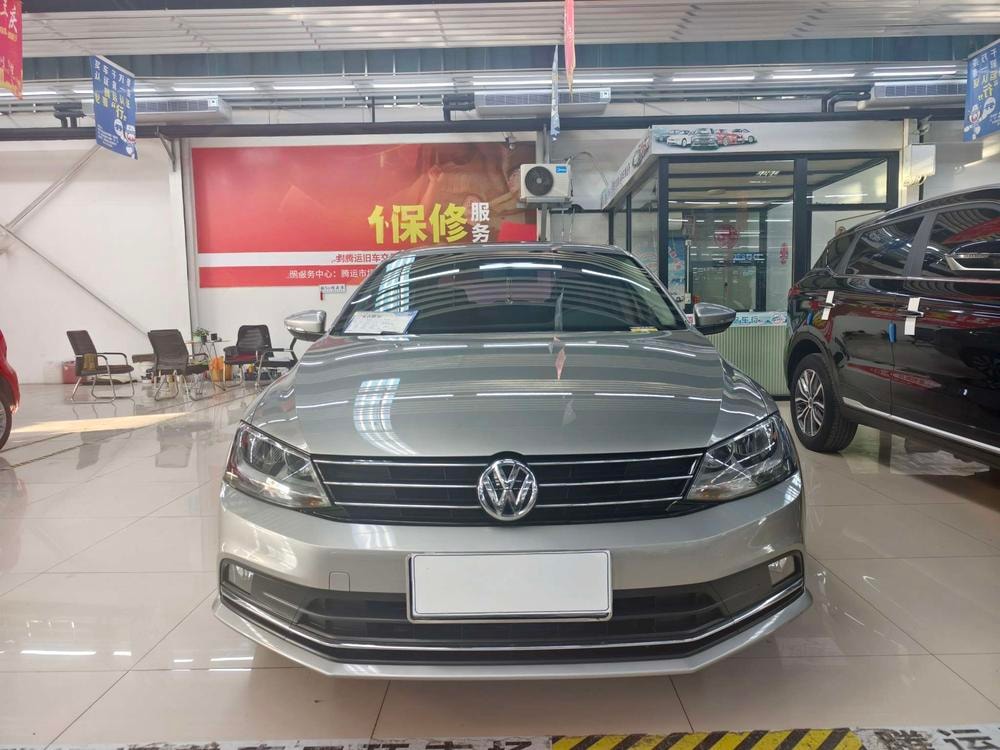 Volkswagen Sagitar 2018 — фото автомобиля