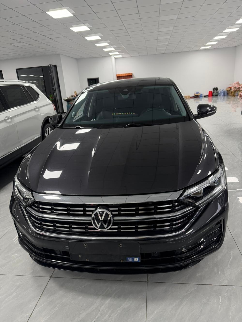 Volkswagen Sagitar 2023 — фото автомобиля