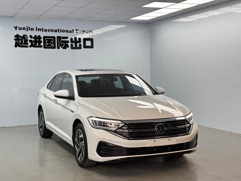 Volkswagen Sagitar 2023 — фото автомобиля