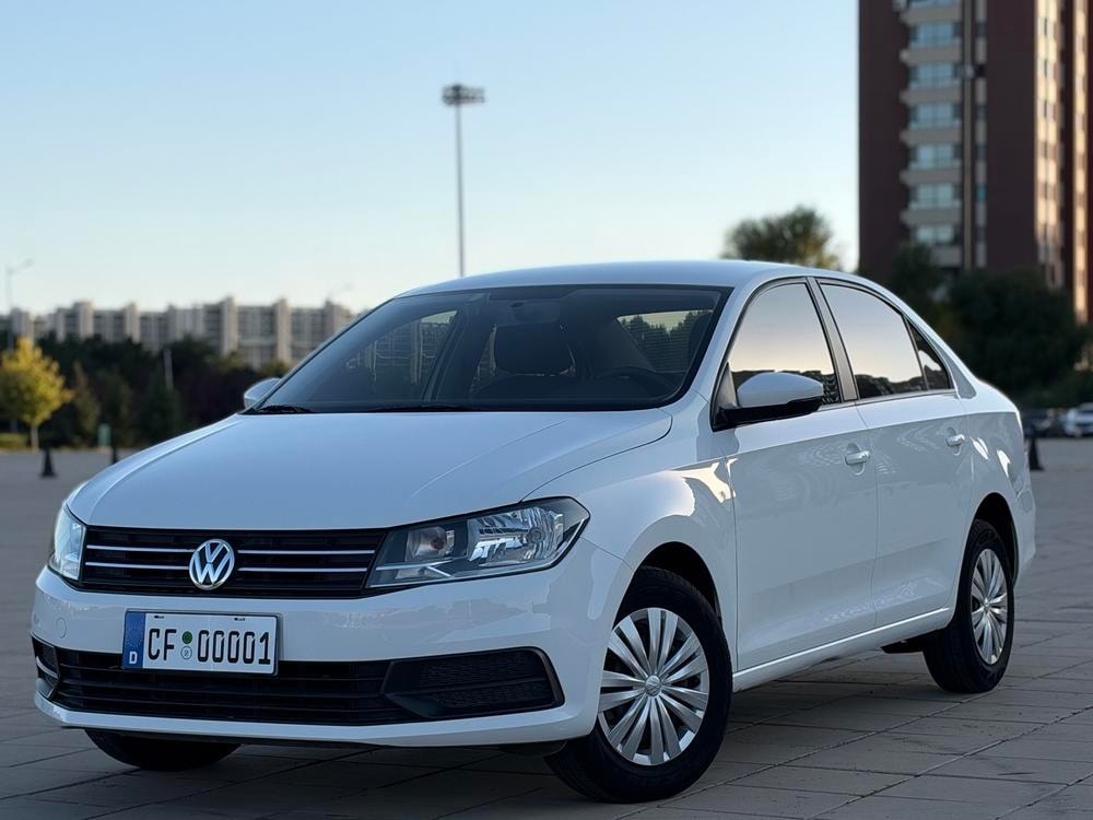 Volkswagen Santana 2019 — фото автомобиля 1