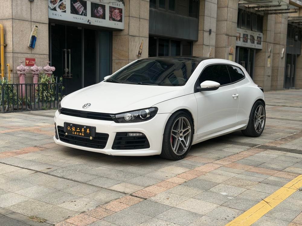Volkswagen Scirocco 2013 — фото автомобиля