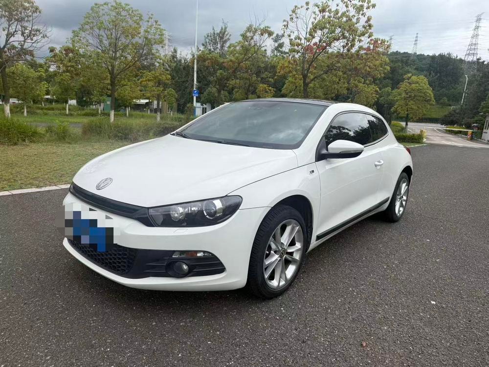 Volkswagen Scirocco 2011 — фото автомобиля