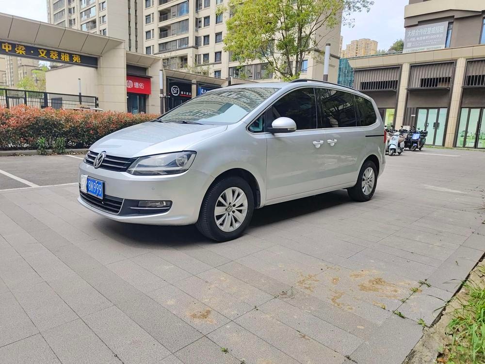 Volkswagen Sharan 2014 — фото автомобиля