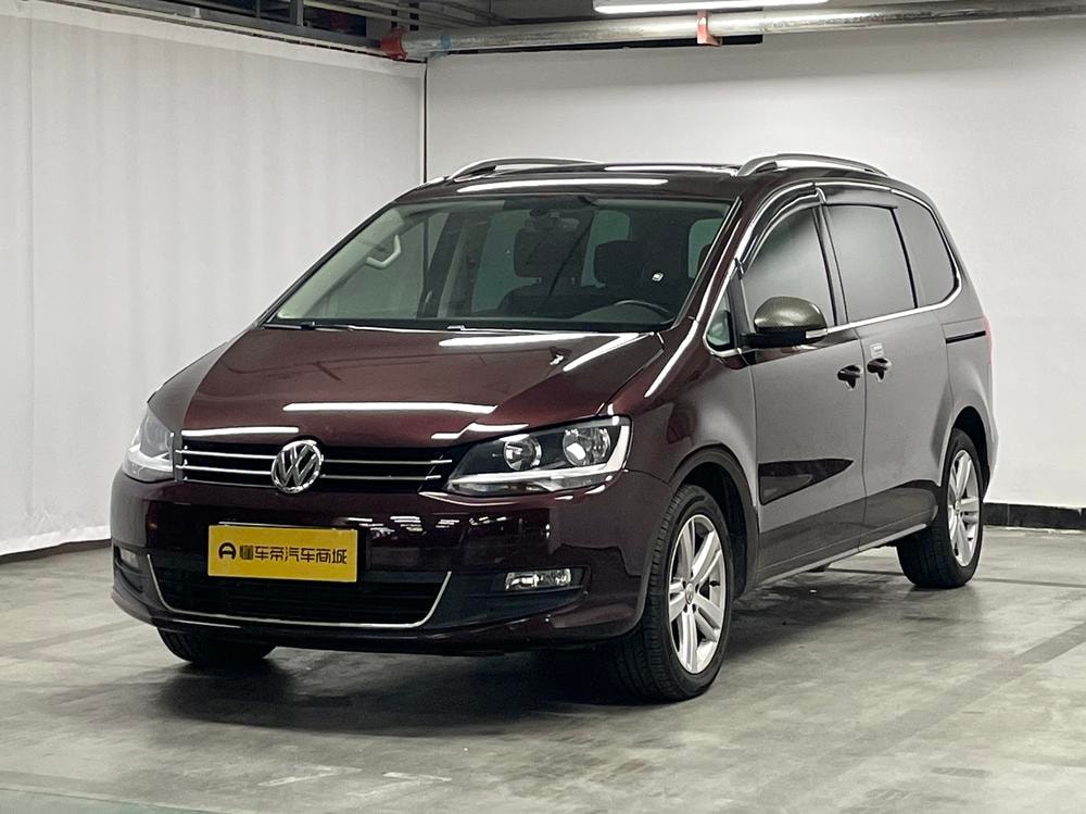 Volkswagen Sharan 2018 — фото автомобиля