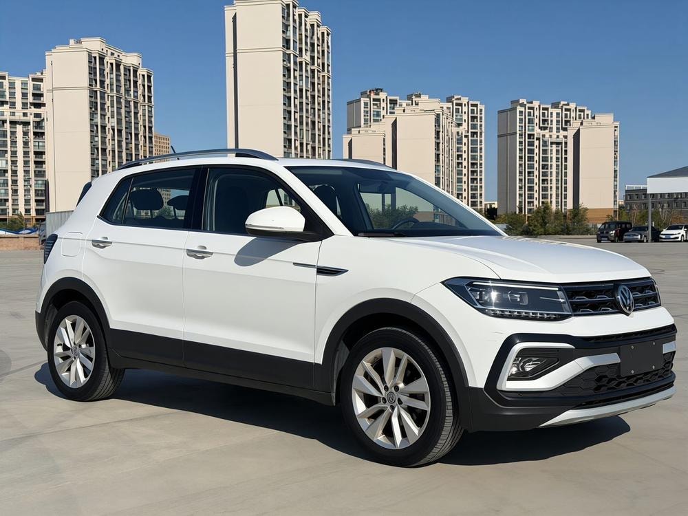Volkswagen T-Cross 2019 — фото автомобиля