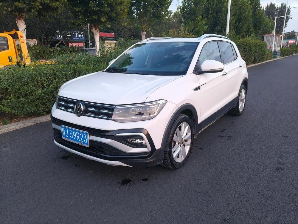Volkswagen T-Cross 2019 — фото автомобиля 1