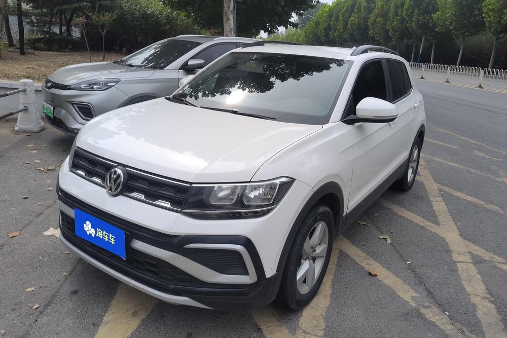 Volkswagen T-Cross 2020 — фото автомобиля