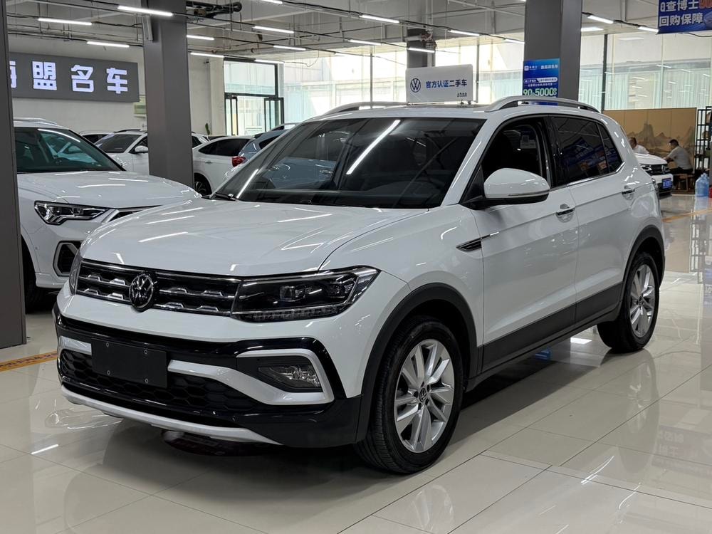 Volkswagen T-Cross 2022 — фото автомобиля