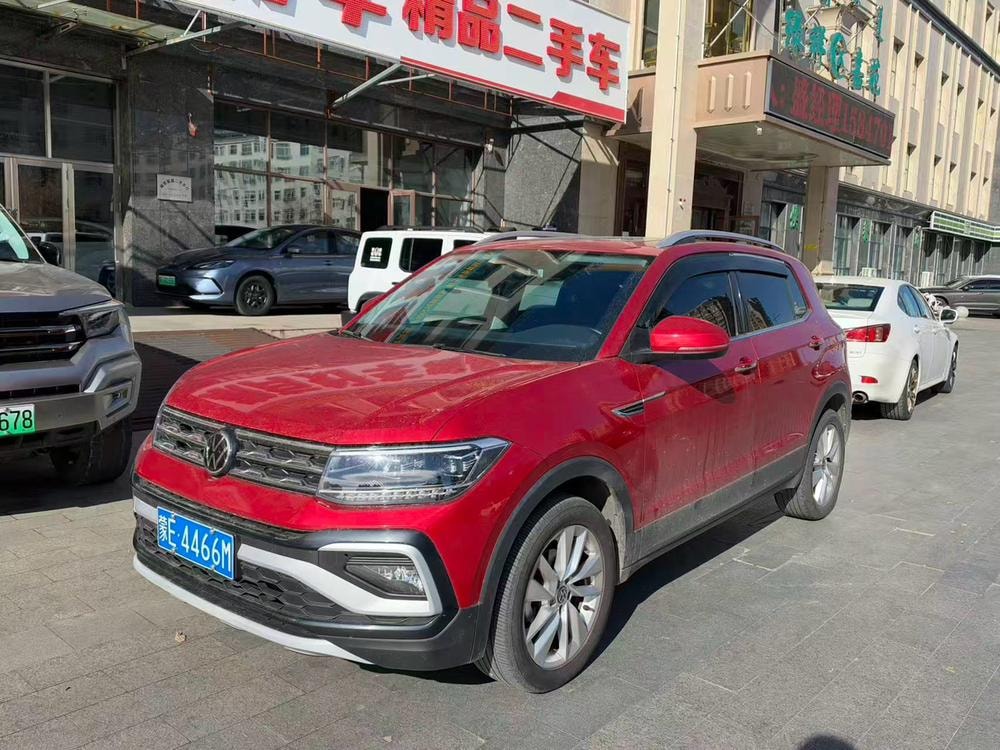 Volkswagen T-Cross 2022 — фото автомобиля
