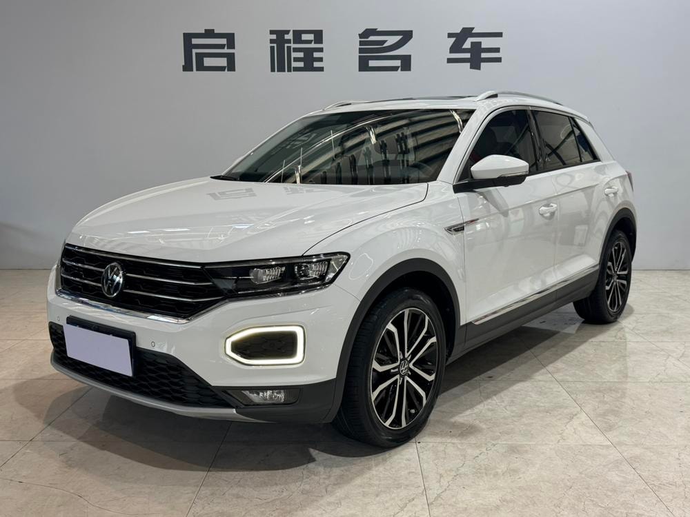 Volkswagen T-Roc 2022 — фото автомобиля