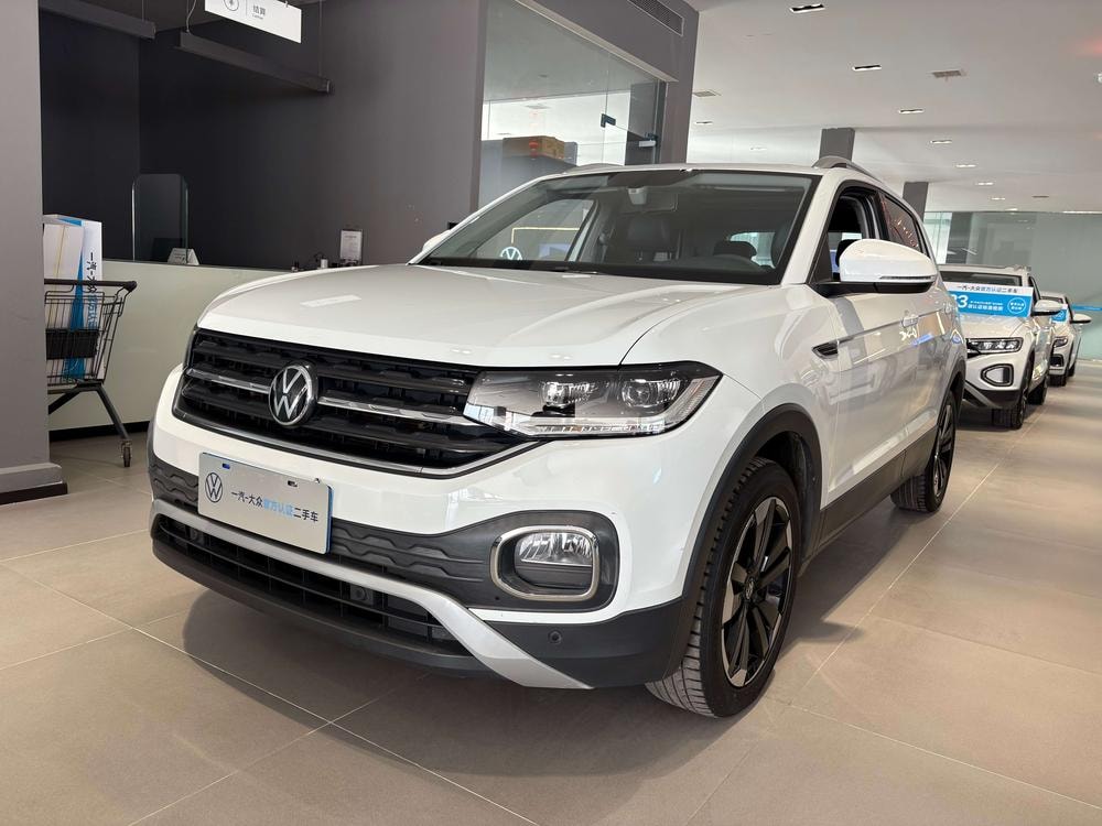 Volkswagen Tacqua 2023 — фото автомобиля