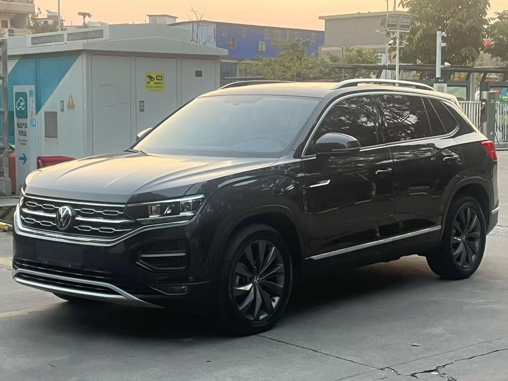 Volkswagen Tayron 2022 — фото автомобиля