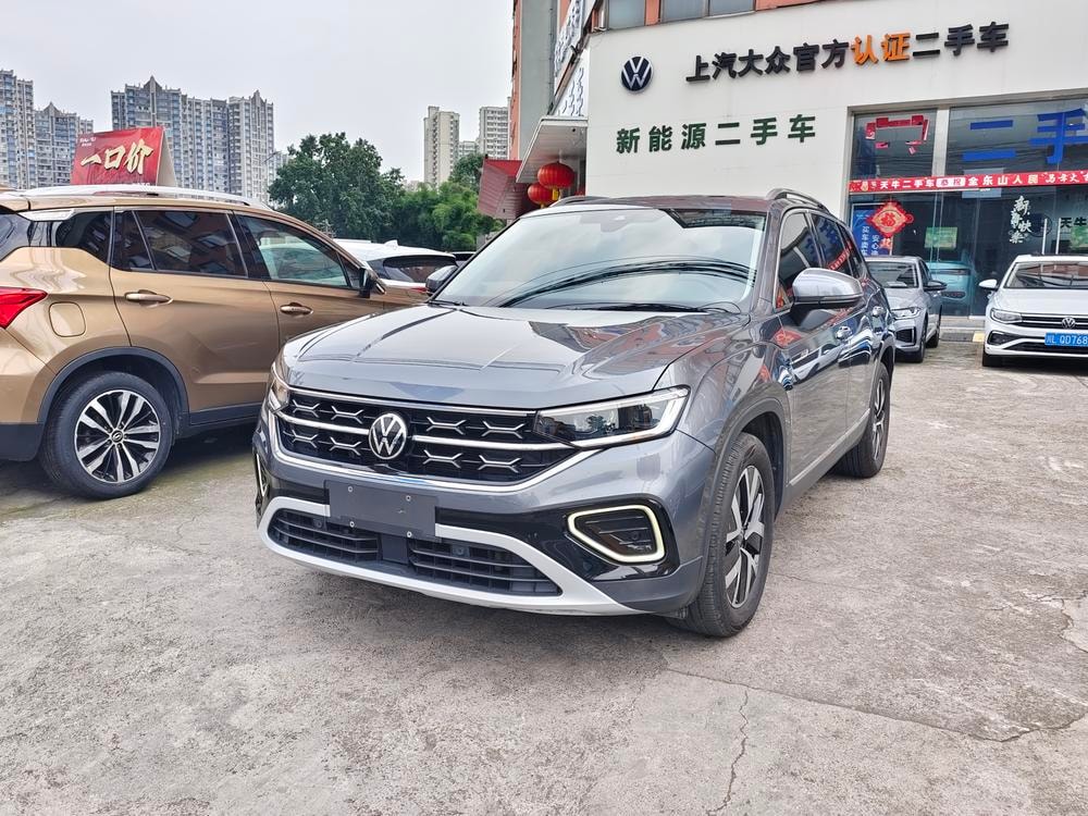 Volkswagen Tayron 2023 — фото автомобиля