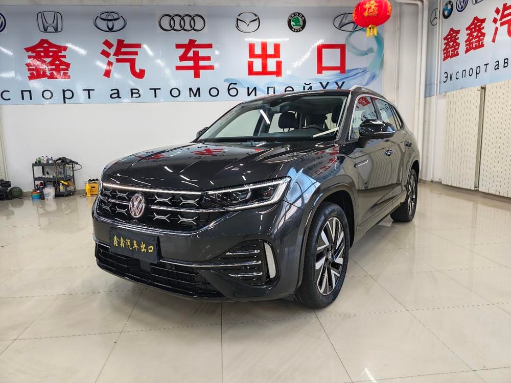 Volkswagen Tayron 2023 — фото автомобиля