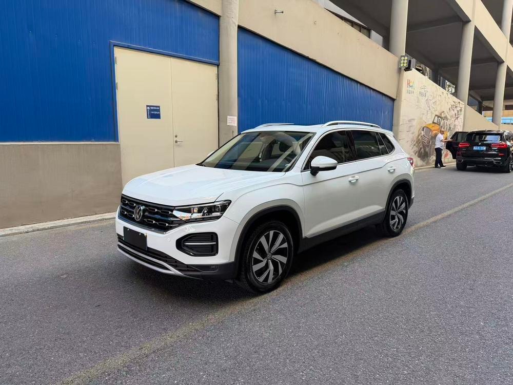 Volkswagen Tayron 2019 — фото автомобиля 1