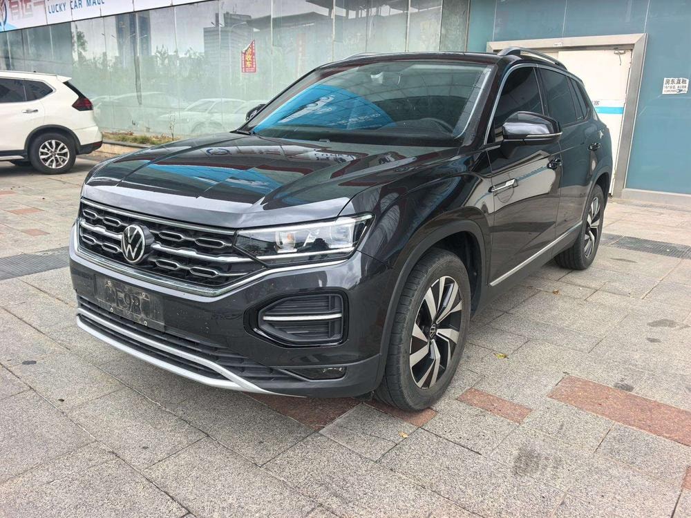 Volkswagen Tayron 2022 — фото автомобиля