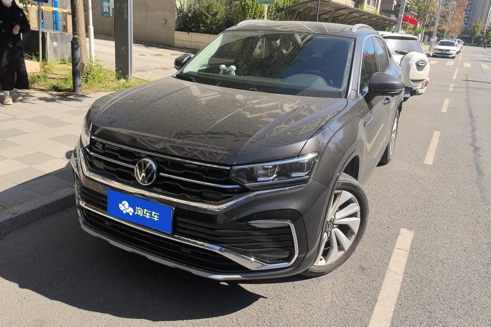 Volkswagen Tayron X 2020 — фото автомобиля