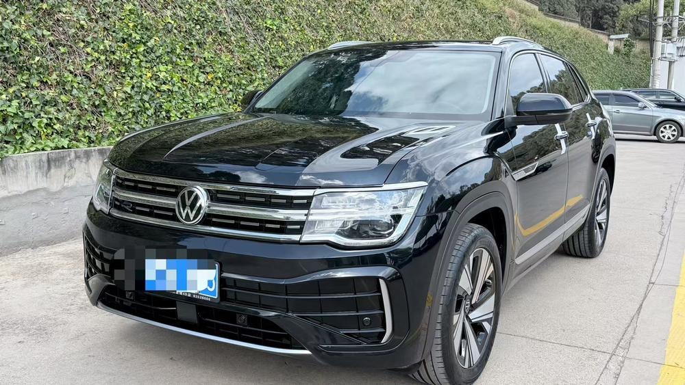 Volkswagen Teramont 2024 — фото автомобиля