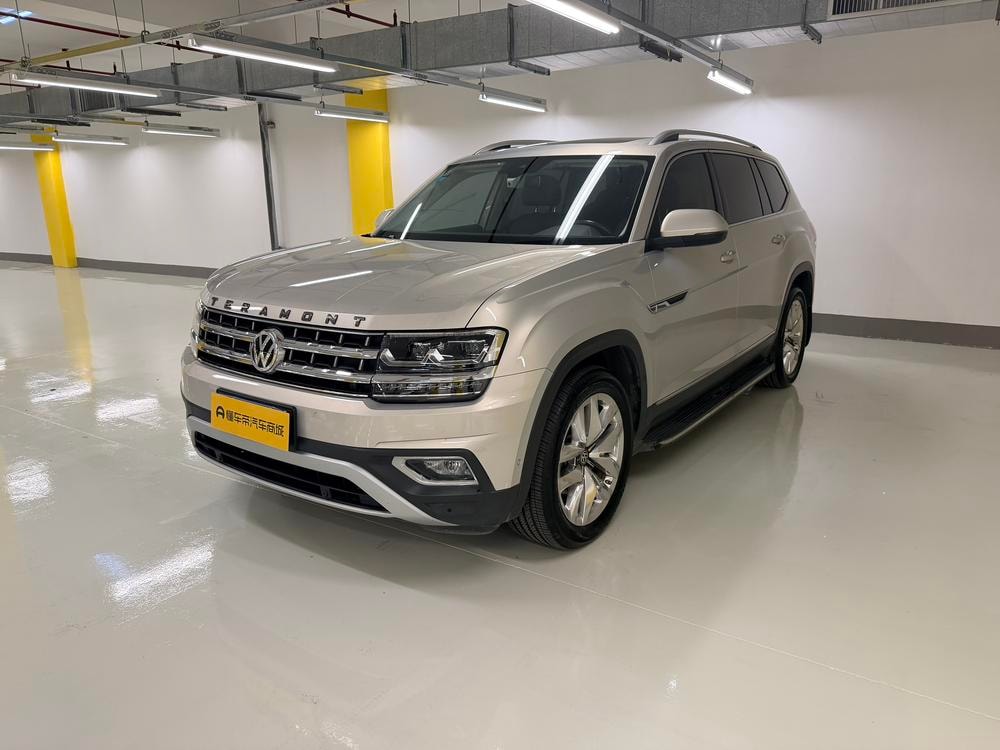 Volkswagen Teramont 2017 — фото автомобиля