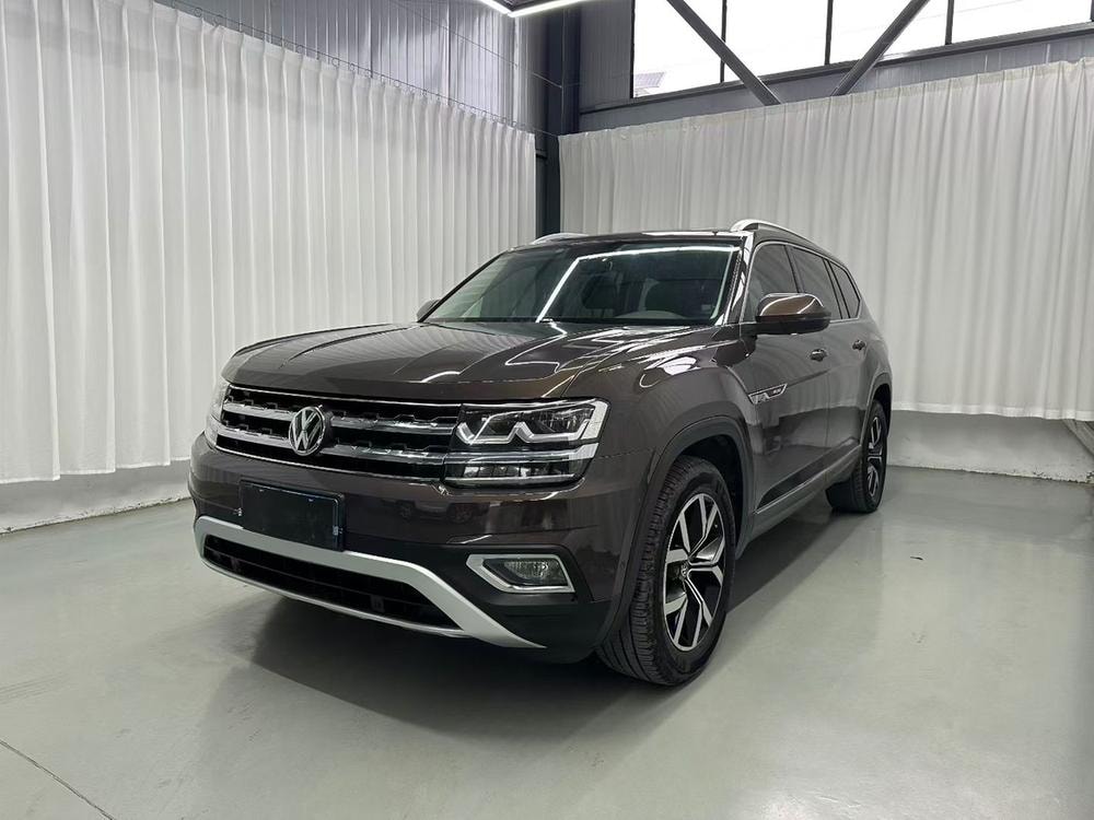 Volkswagen Teramont 2017 — фото автомобиля