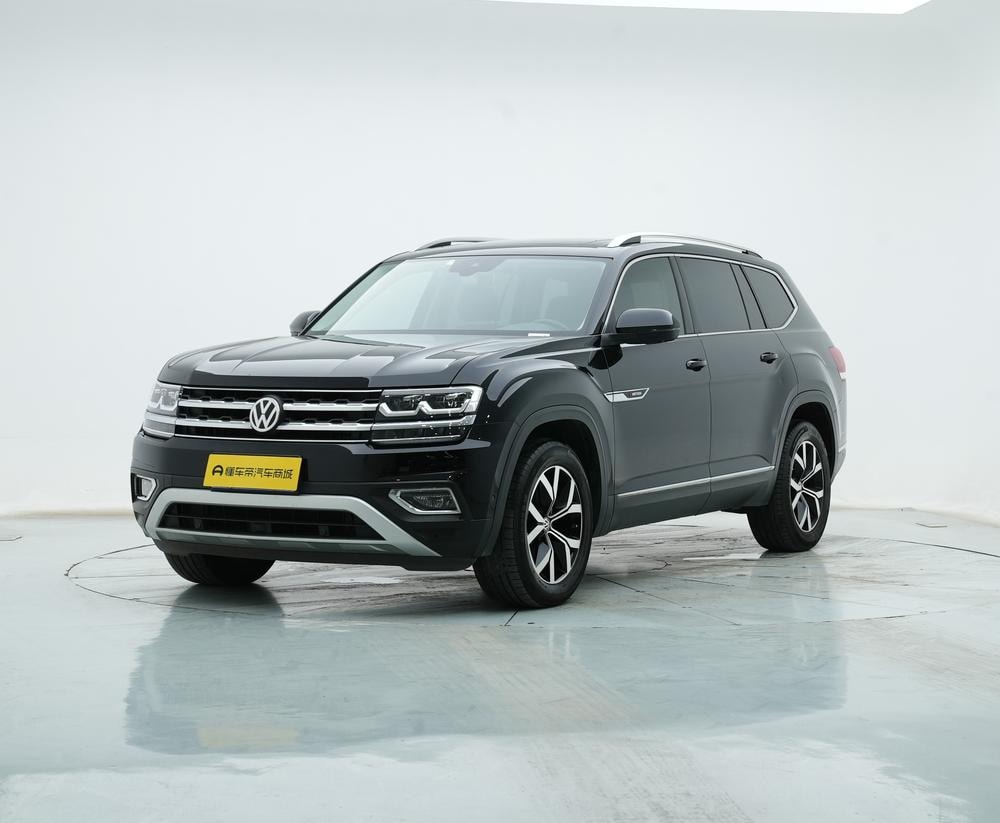 Volkswagen Teramont 2017 — фото автомобиля
