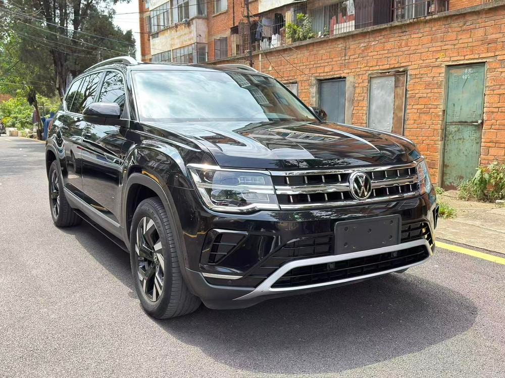Volkswagen Teramont 2022 — фото автомобиля