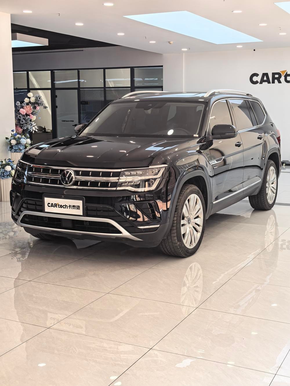 Volkswagen Teramont 2024 — фото автомобиля
