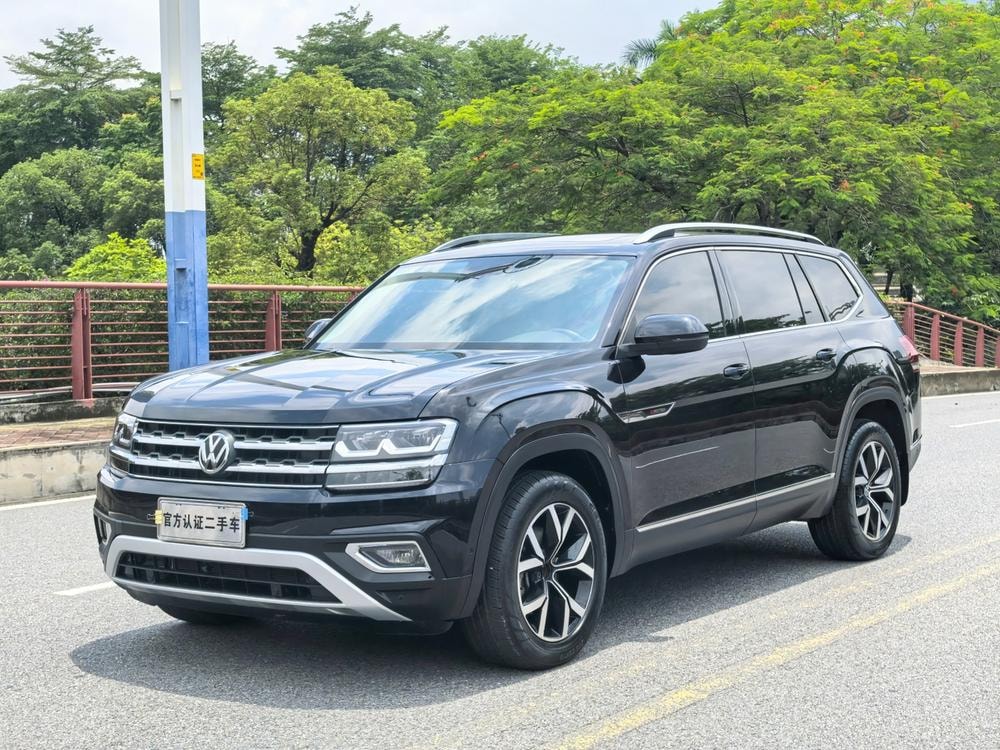 Volkswagen Teramont 2017 — фото автомобиля