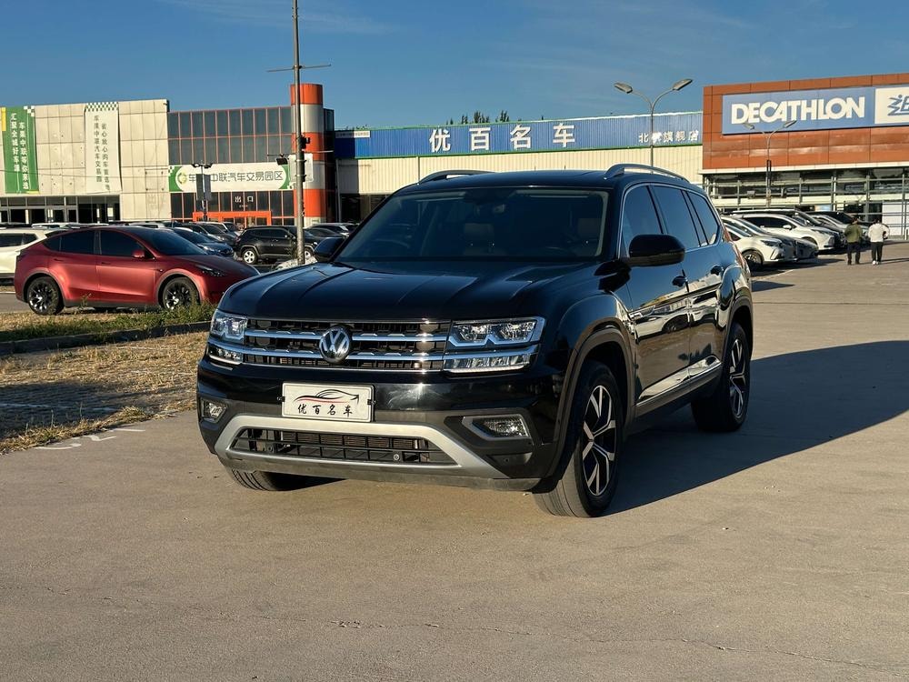 Volkswagen Teramont 2017 — фото автомобиля