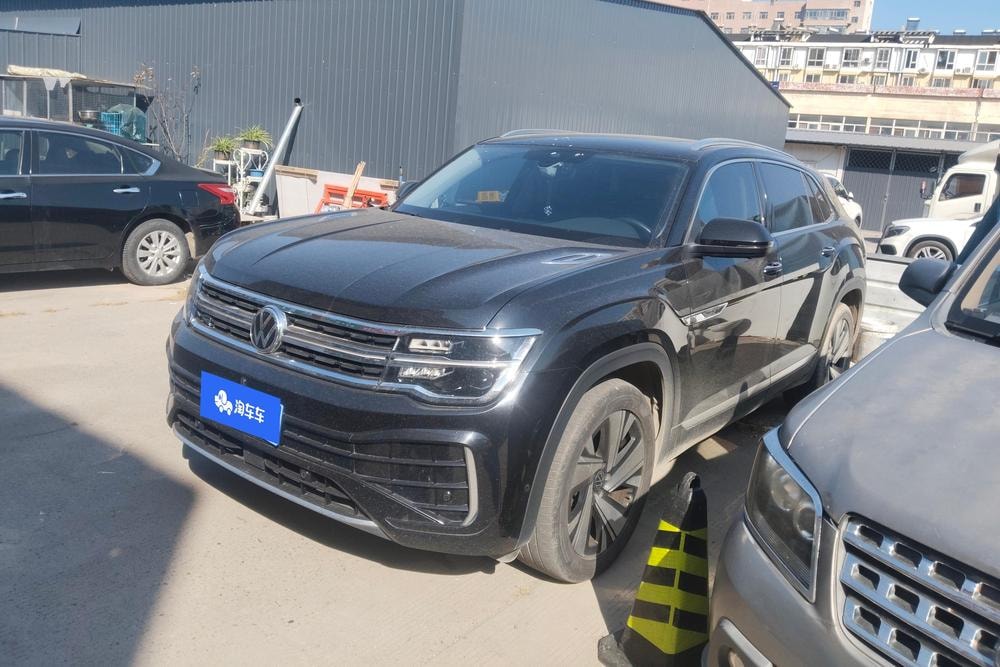 Volkswagen Teramont 2023 — фото автомобиля