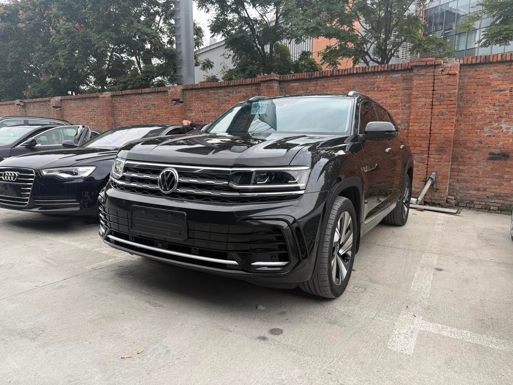 Volkswagen Teramont 2021 — фото автомобиля 1