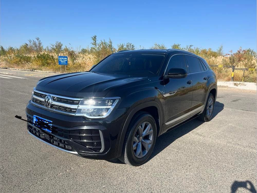 Volkswagen Teramont 2023 — фото автомобиля