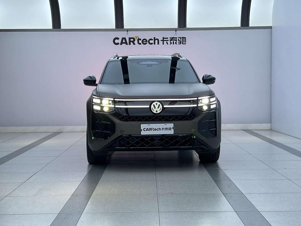 Volkswagen Teramont 2025 — фото автомобиля