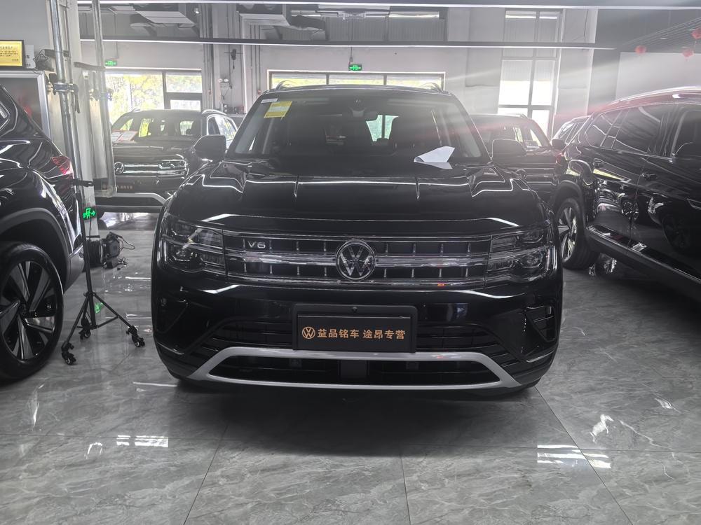 Volkswagen Teramont 2024 — фото автомобиля