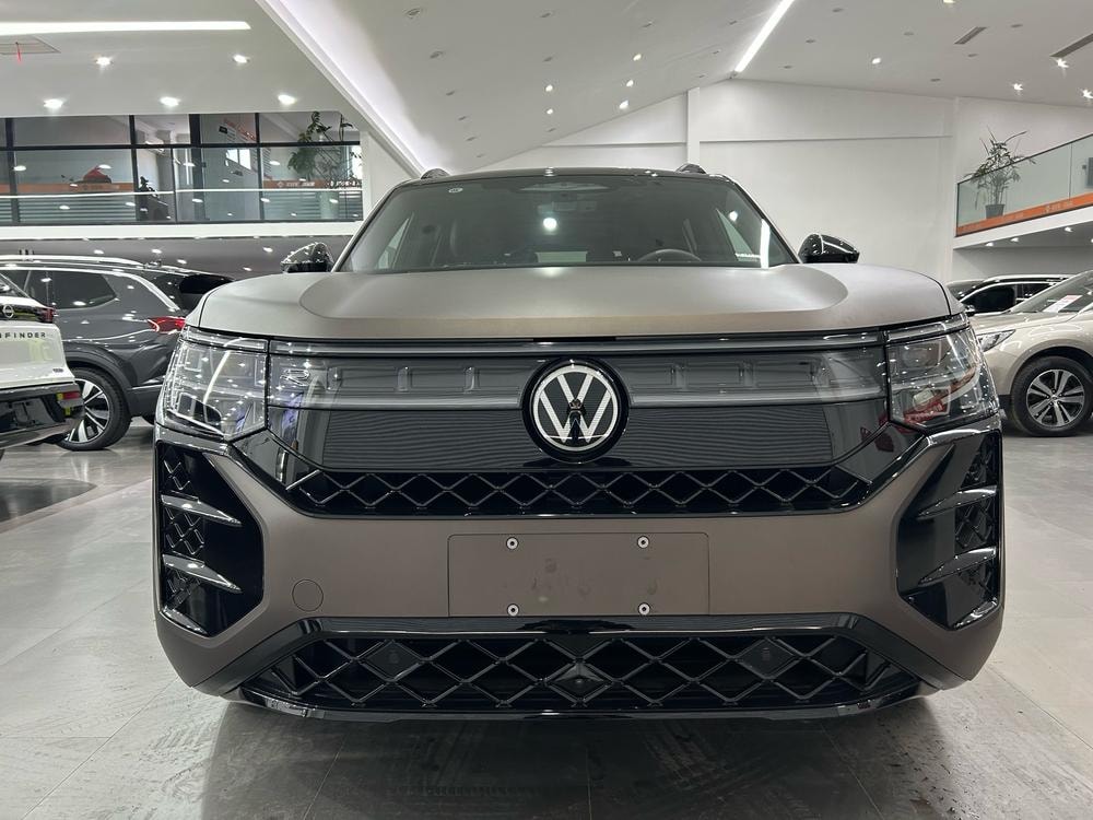 Volkswagen Teramont 2025 — фото автомобиля